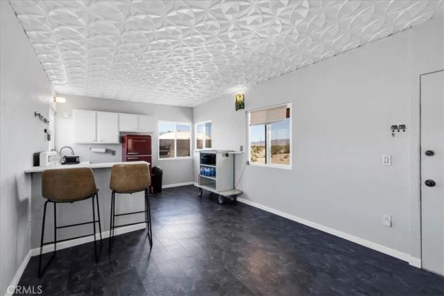 84753 Eddie Albert, 29 Palms, CA 92277