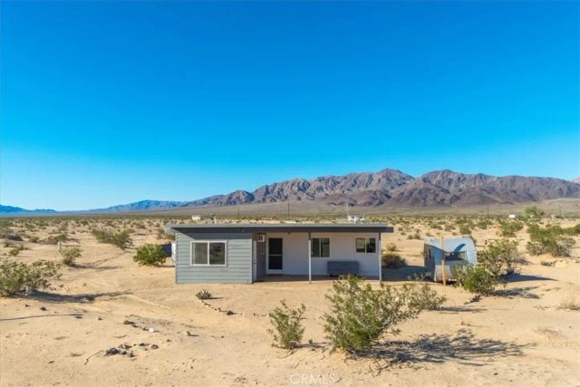 84753 Eddie Albert, 29 Palms, CA 92277