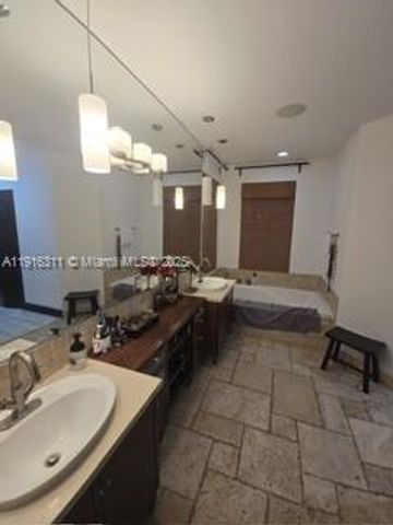 2019 Harbor View Cir, Weston, FL 33327