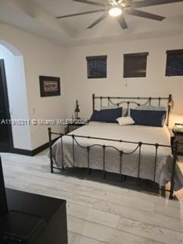 2019 Harbor View Cir, Weston, FL 33327