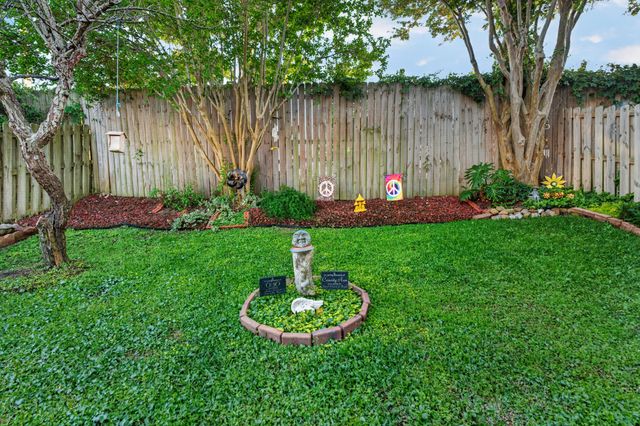 150 Bent Arrow Drive 38, Destin, FL 32541