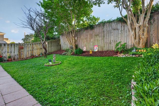 150 Bent Arrow Drive 38, Destin, FL 32541