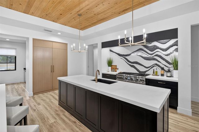 26321 AVENIDA LAS COLINAS, Howey In The Hills, FL 34737