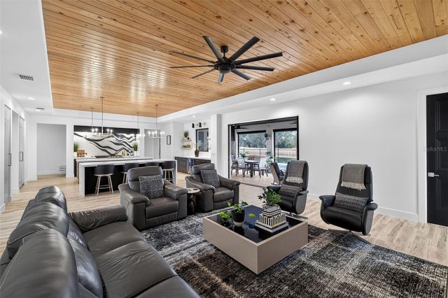 26321 AVENIDA LAS COLINAS, Howey In The Hills, FL 34737