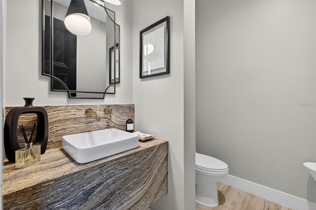 26321 AVENIDA LAS COLINAS, Howey In The Hills, FL 34737