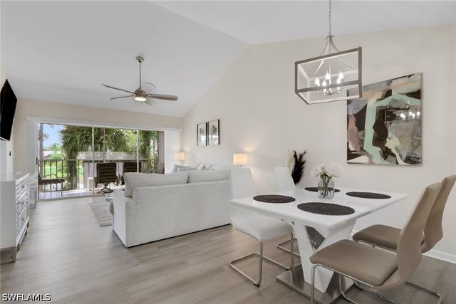 800 Augusta BLVD B201, Naples, FL 34113