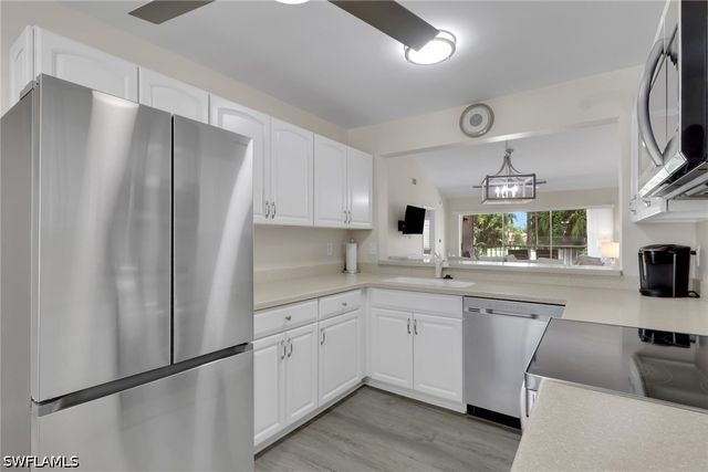 800 Augusta BLVD B201, Naples, FL 34113
