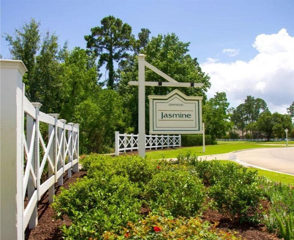 5822 Lakeview Lane, Lake Charles, LA 70605