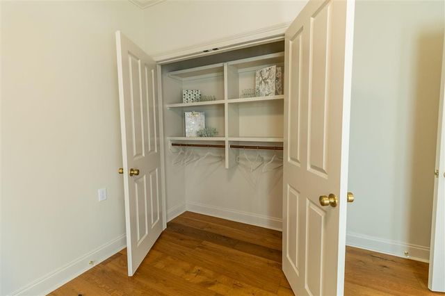 5822 Lakeview Lane, Lake Charles, LA 70605