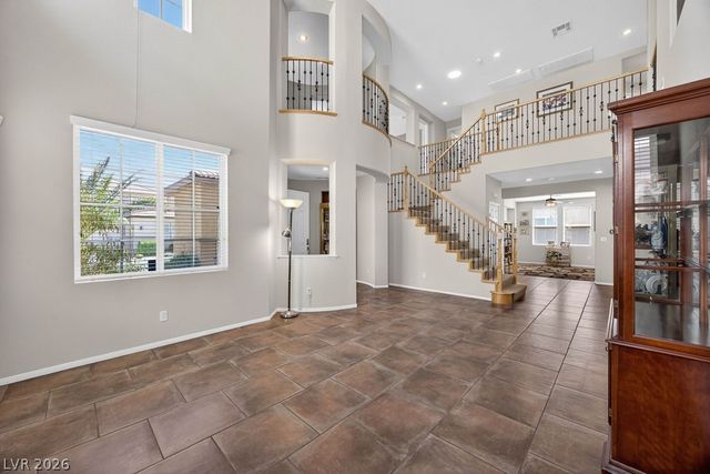 7704 West Mesa Verde Lane, Las Vegas, NV 89113
