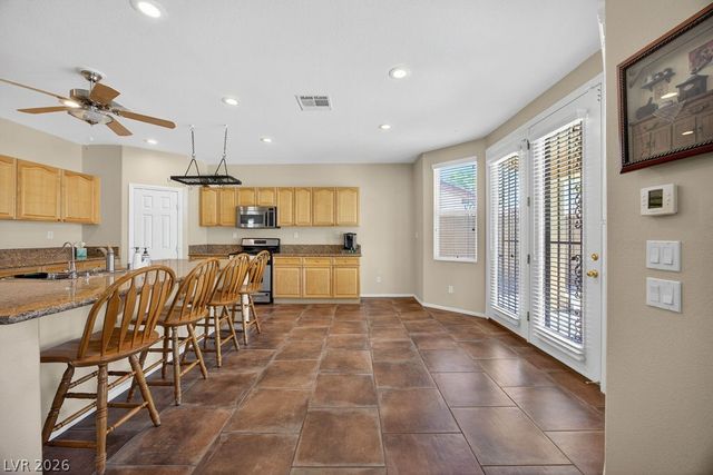 7704 West Mesa Verde Lane, Las Vegas, NV 89113