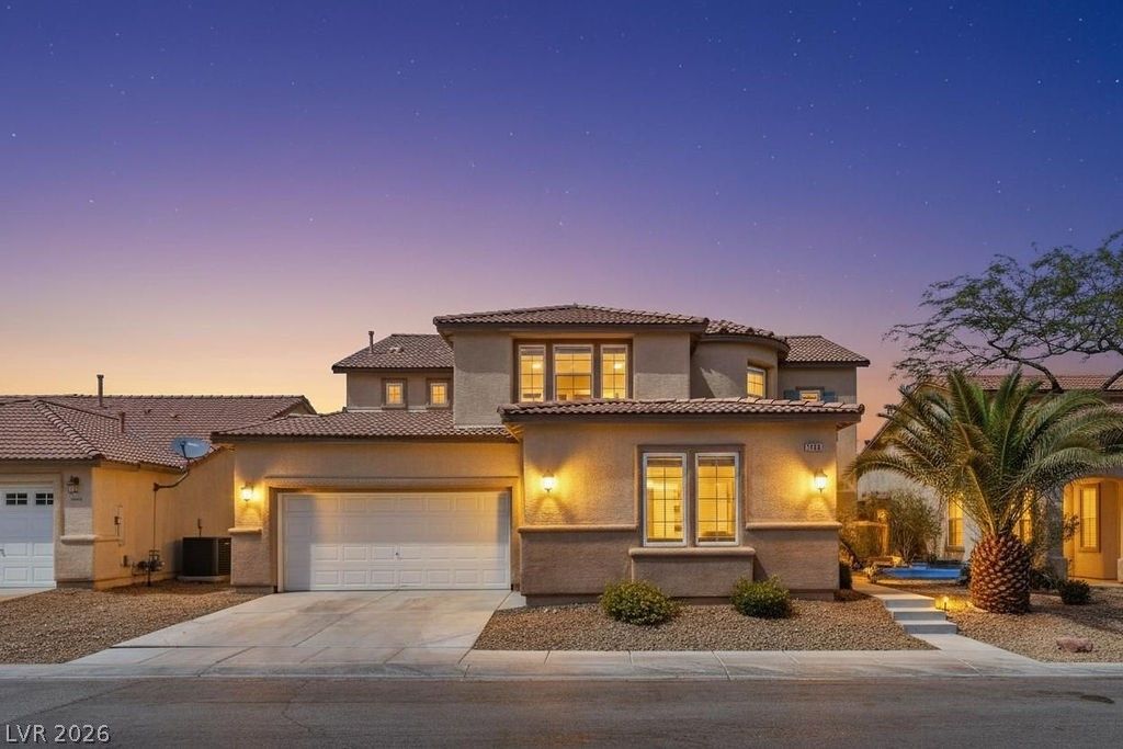 7704 West Mesa Verde Lane, Las Vegas, NV 89113