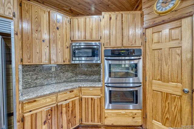 241 Mountain Laurel, Concan, TX 78838