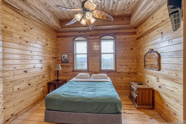 241 Mountain Laurel, Concan, TX 78838