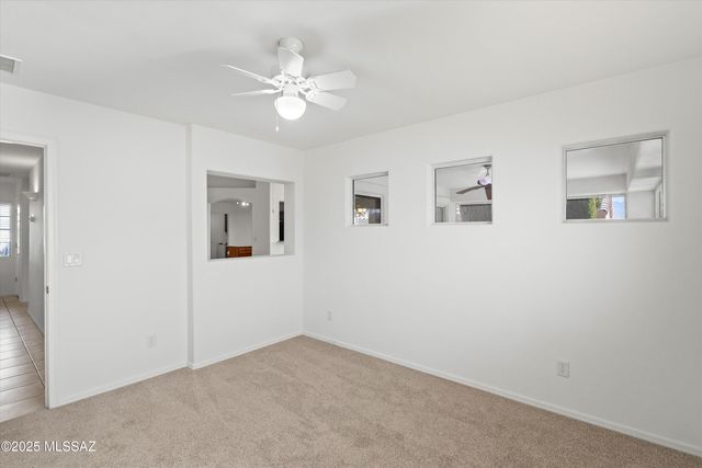 1755 N Vía Cananea, Green Valley, AZ 85614