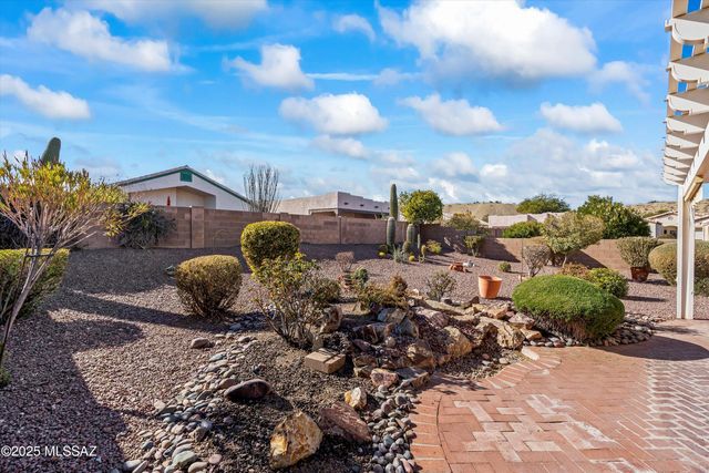 1755 N Vía Cananea, Green Valley, AZ 85614