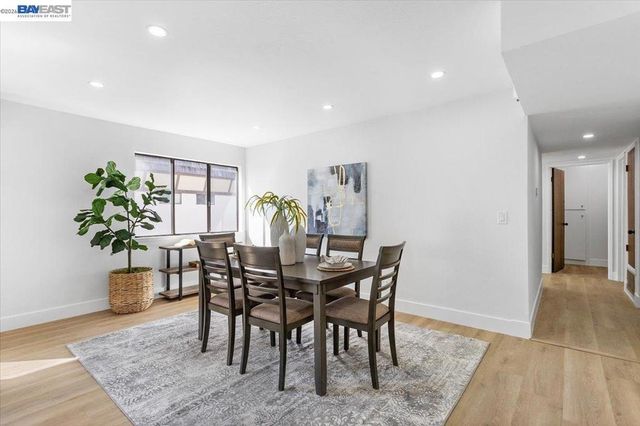 1550 Bancroft Ave 223, San Leandro, CA 94577