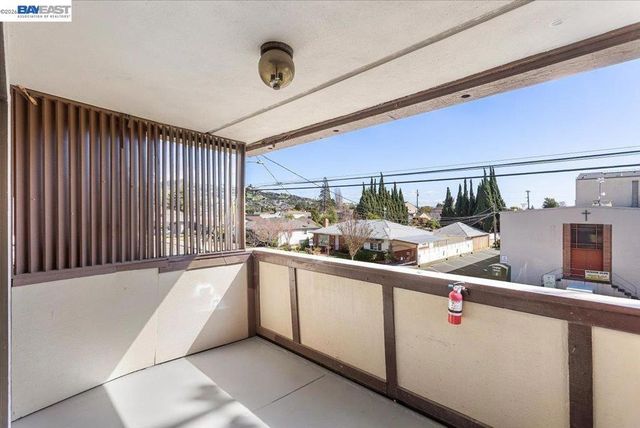 1550 Bancroft Ave 223, San Leandro, CA 94577