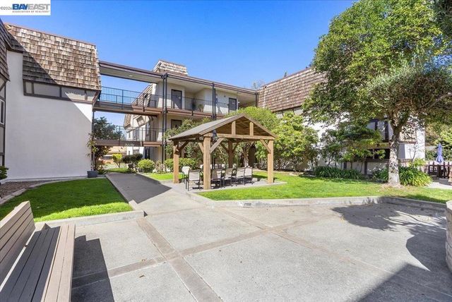 1550 Bancroft Ave 223, San Leandro, CA 94577