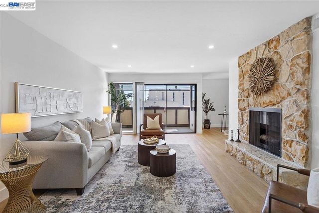 1550 Bancroft Ave 223, San Leandro, CA 94577