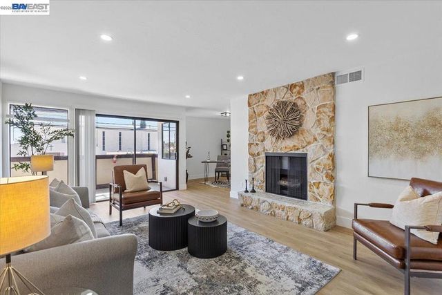 1550 Bancroft Ave 223, San Leandro, CA 94577