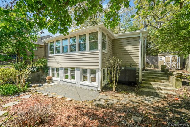 65 Woodlawn Road, Rocky Point, NY 11778