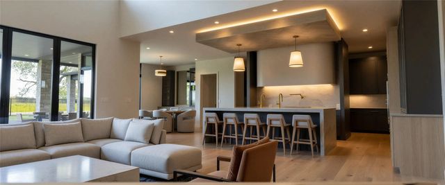 1536 Four Seasons Drive, Colleyville, TX 76034