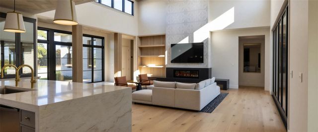 1536 Four Seasons Drive, Colleyville, TX 76034