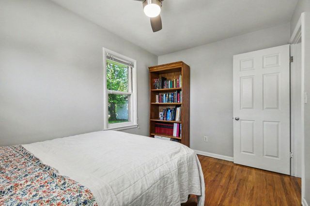 4725 Burgis Avenue Se, City Of Kentwood, MI 49508
