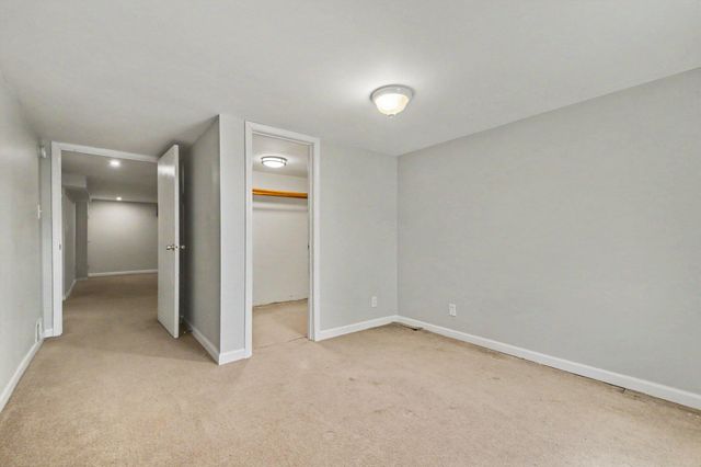 4725 Burgis Avenue Se, City Of Kentwood, MI 49508