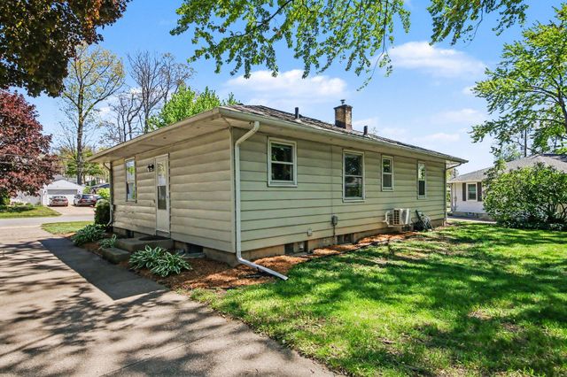 4725 Burgis Avenue Se, City Of Kentwood, MI 49508