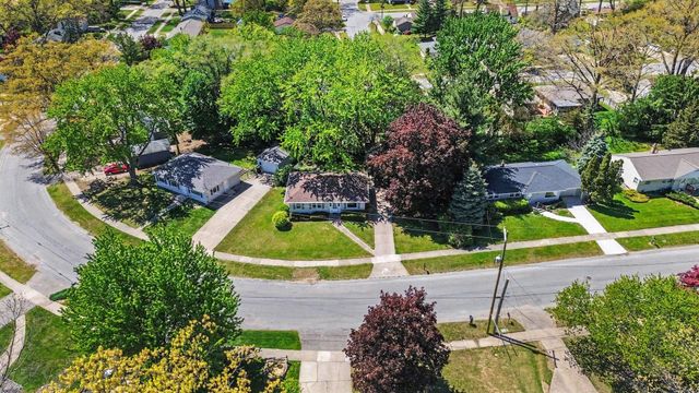 4725 Burgis Avenue Se, City Of Kentwood, MI 49508