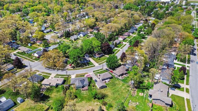 4725 Burgis Avenue Se, City Of Kentwood, MI 49508