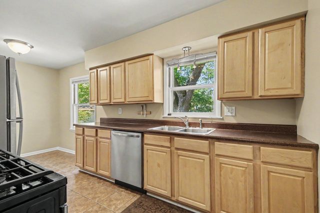 4725 Burgis Avenue Se, City Of Kentwood, MI 49508