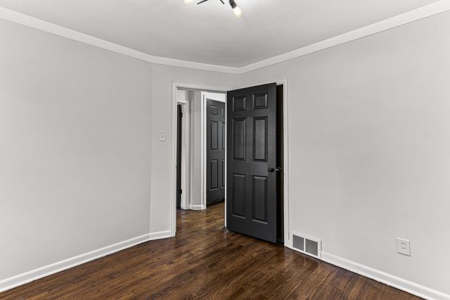 19711 Mansfield Street, Detroit, MI 48235