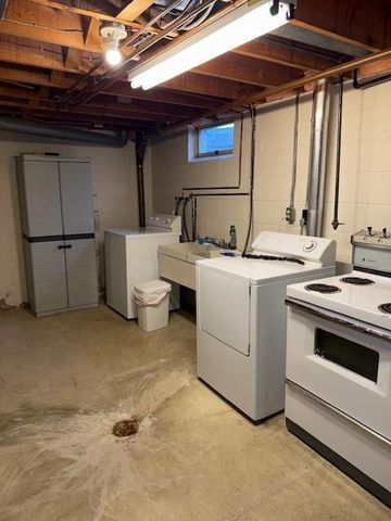 311 Meredith Road, Albert Lea, MN 56007