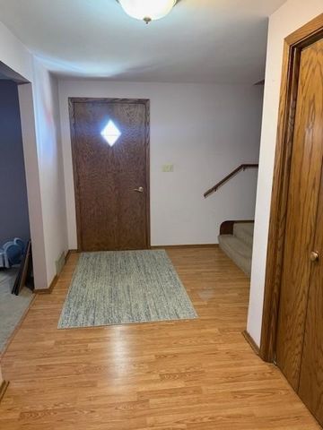 311 Meredith Road, Albert Lea, MN 56007