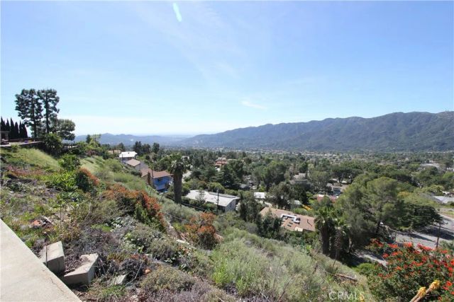 2914 Hopeton, La Crescenta, CA 91214