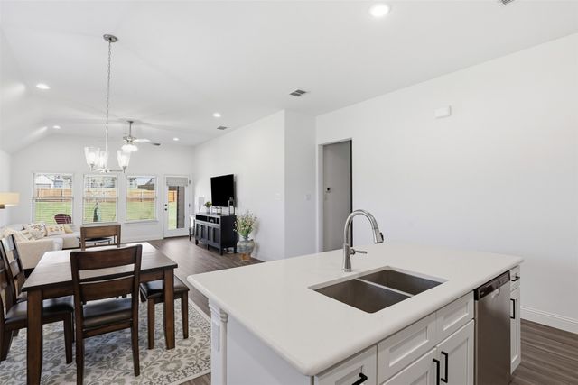 1101 Springfield Road, Springtown, TX 76082