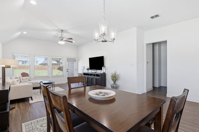 1101 Springfield Road, Springtown, TX 76082