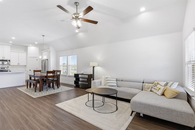 1101 Springfield Road, Springtown, TX 76082