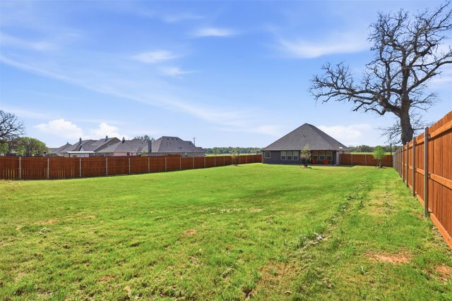 1101 Springfield Road, Springtown, TX 76082