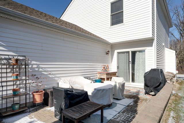 145 Feathertip Lane, Lewis Center, OH 43035