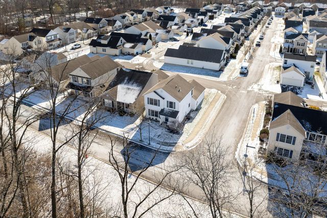 145 Feathertip Lane, Lewis Center, OH 43035