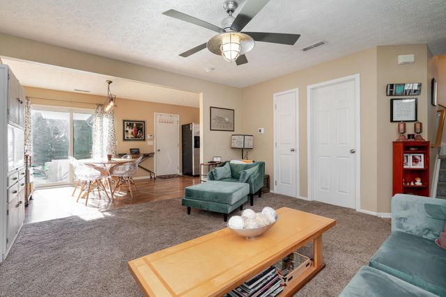 145 Feathertip Lane, Lewis Center, OH 43035