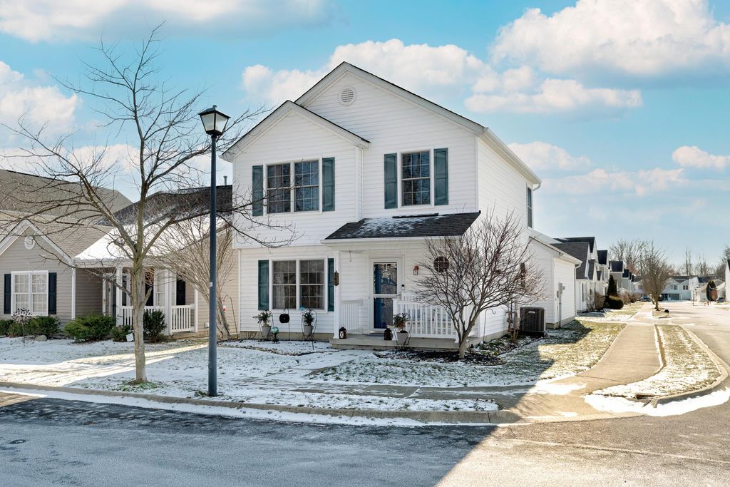 145 Feathertip Lane, Lewis Center, OH 43035