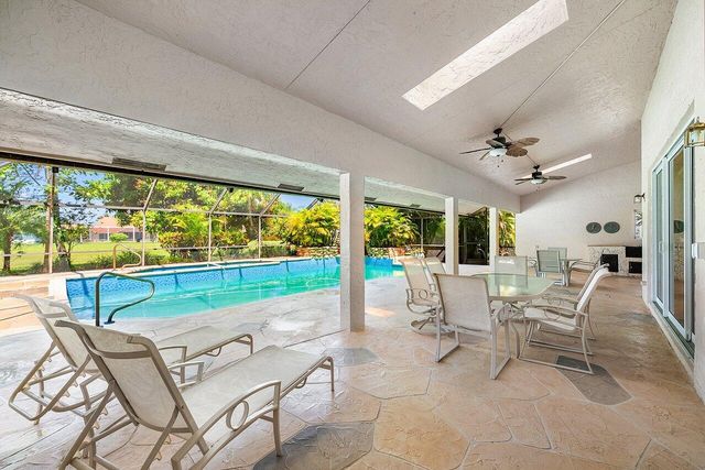 10215 Boca Woods Lane, Boca Raton, FL 33428