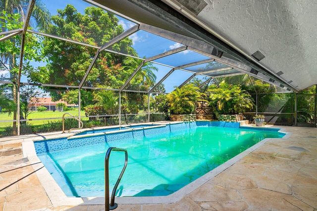 10215 Boca Woods Lane, Boca Raton, FL 33428