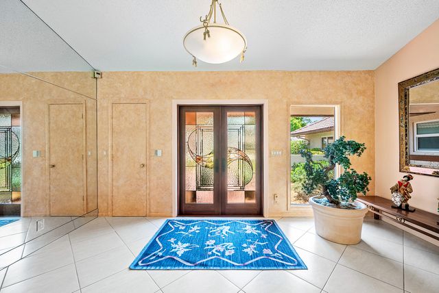 10215 Boca Woods Lane, Boca Raton, FL 33428