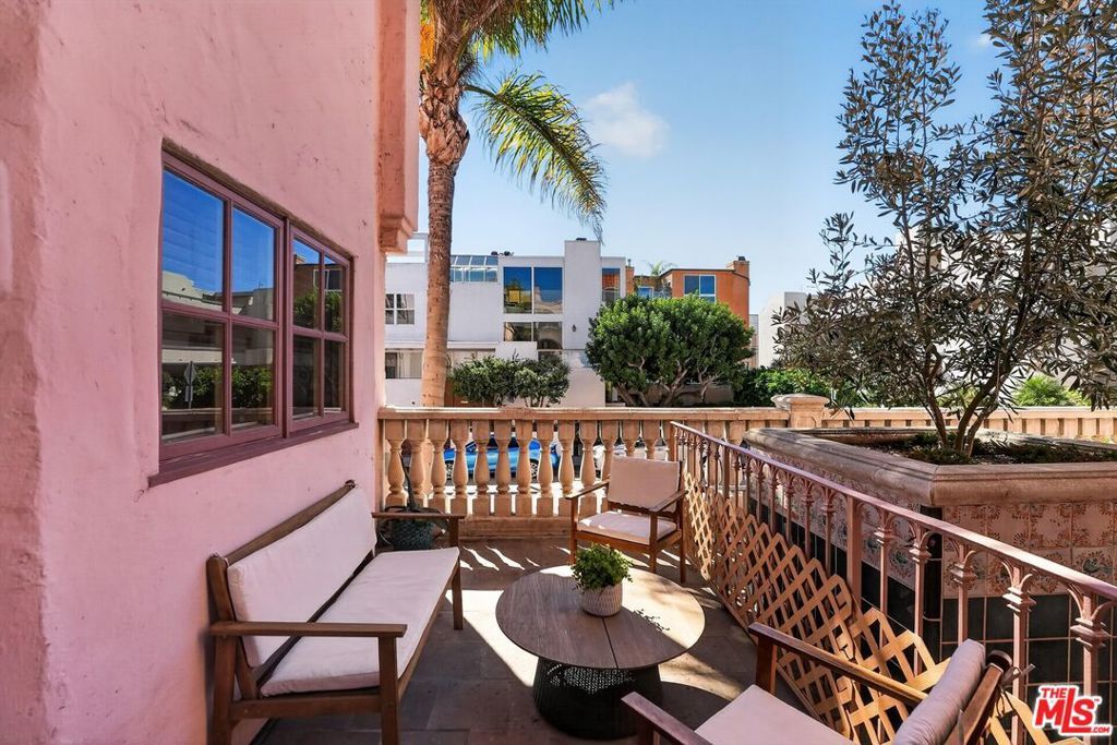 6220 Pacific Avenue 102, Playa Del Rey, CA 90293 — photo 5
